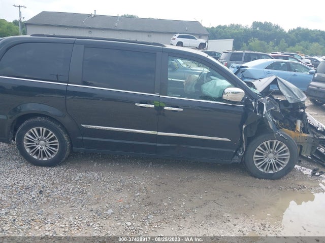 2C4RC1CG8ER311511 Chrysler Town & Country Touring-l
