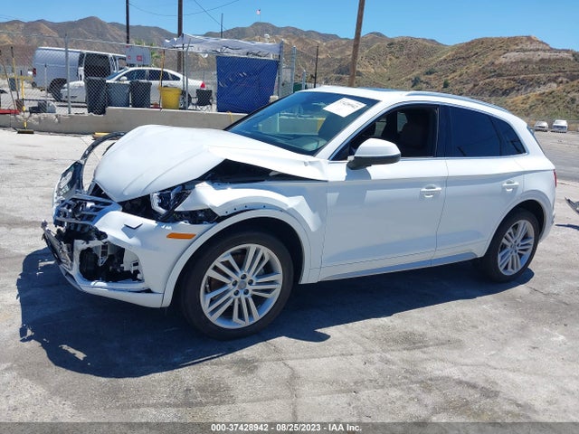 WA1BNAFYXK2106244 Audi Q5 Premium Plus