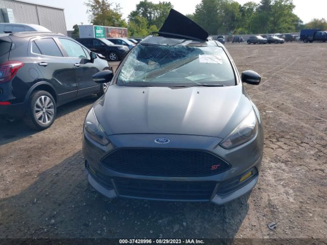 1FADP3L90HL270144 Ford FOCUS ST