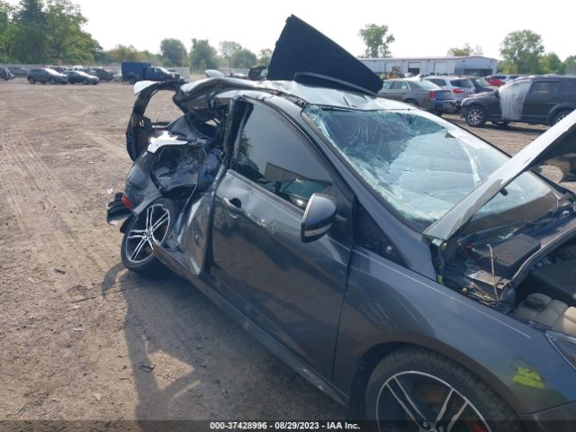 1FADP3L90HL270144 Ford FOCUS ST