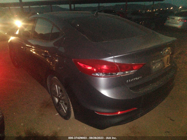 Hyundai ELANTRA SEL 2018 5NPD84LF0JH395111 Image 9