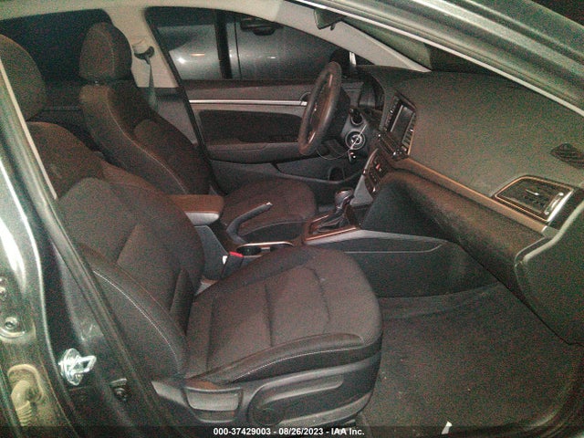 Hyundai ELANTRA SEL 2018 5NPD84LF0JH395111 Image 11