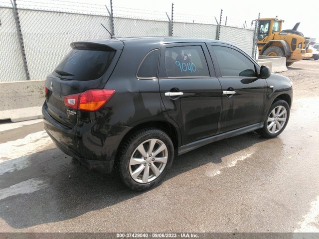 4A4AP3AU1FE062224 Mitsubishi Outlander Sport Es