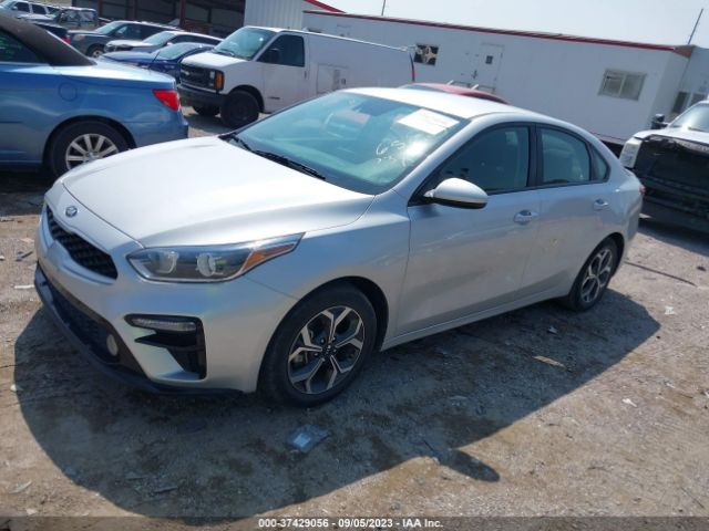 3KPF24AD4KE135523 KIA Forte Lxs