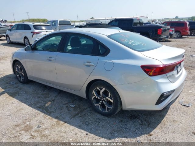 3KPF24AD4KE135523 KIA Forte Lxs