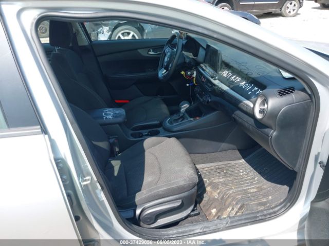 3KPF24AD4KE135523 KIA Forte Lxs