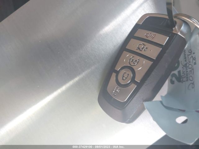 3FA6P0PU2JR237904 Ford Fusion Energi Se
