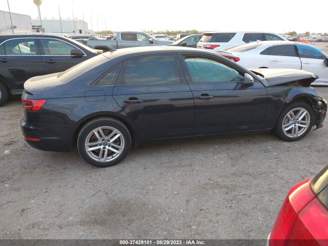 WAUGNAF40HN023936 Audi A4 PREMIUM