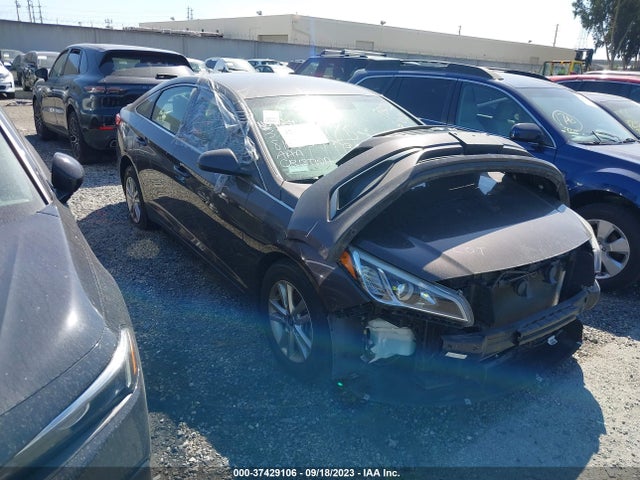 2017 5NPE24AF8HH582423 main image
