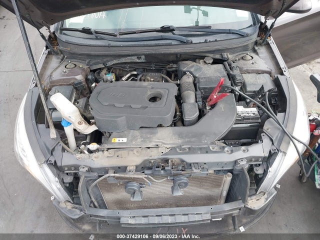 Hyundai Sonata 2.4l 2017 5NPE24AF8HH582423 Image 16