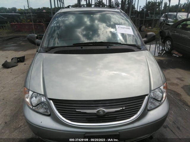 2004 CHRYSLER TOWN & COUNTRY LX VIN: 2C4GP44R54R553815