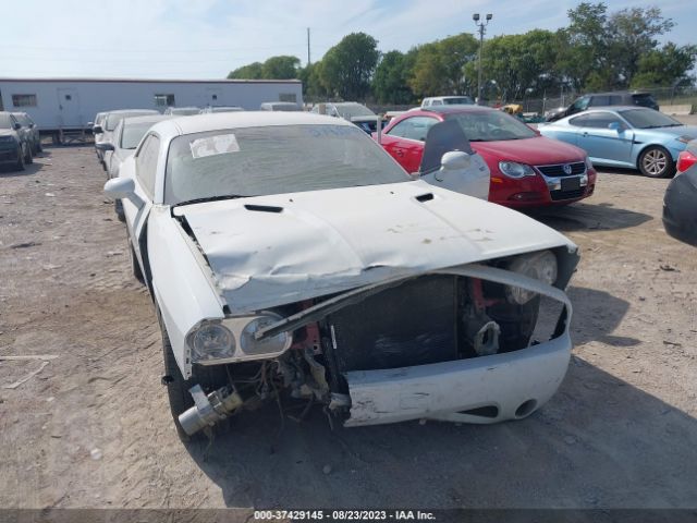 2C3CDYAG6EH136748 Dodge Challenger Sxt Plus