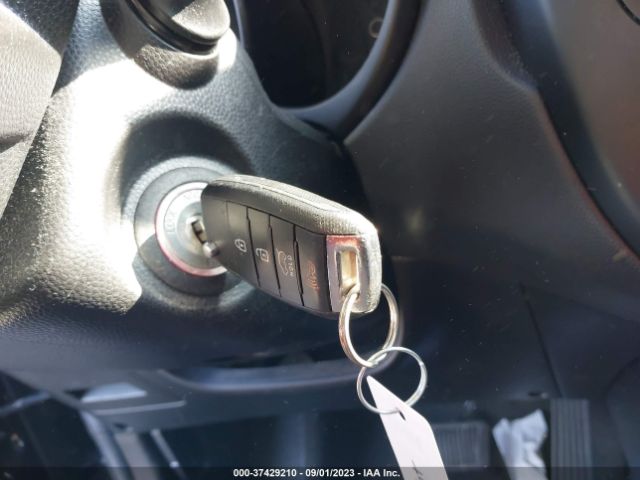 KNDJN2A24E7738898 KIA Soul Base