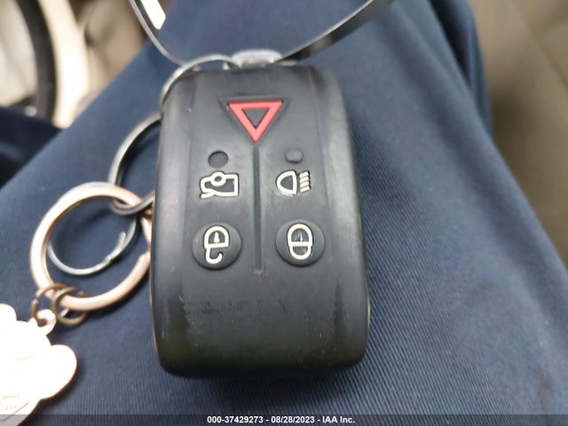 2009 JAGUAR XF SAJWA06B69HR03463 Photo 10