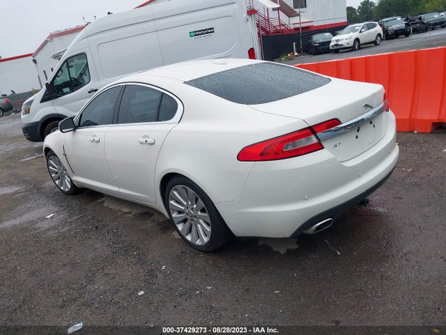 2009 JAGUAR XF SAJWA06B69HR03463 Photo 2