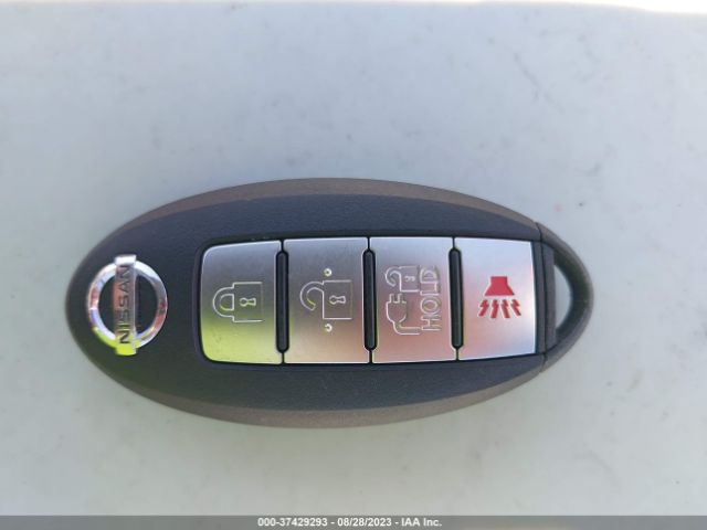 1N4AZ0CPXFC330101 Nissan LEAF SV