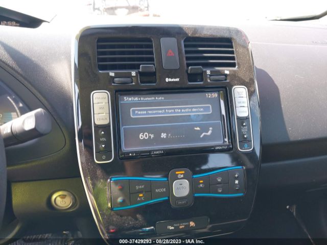 1N4AZ0CPXFC330101 Nissan LEAF SV