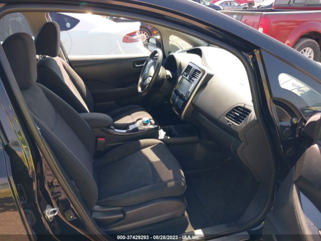 1N4AZ0CPXFC330101 Nissan LEAF SV