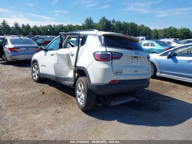 3C4NJDBB2KT704098 Jeep Compass Latitude