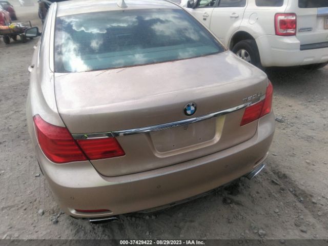 2011 BMW 7 SERIES WBAKC8C50BC432950 Photo 5