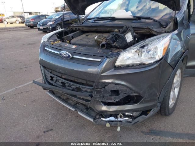 1FMCU9G91GUC28694 Ford ESCAPE SE