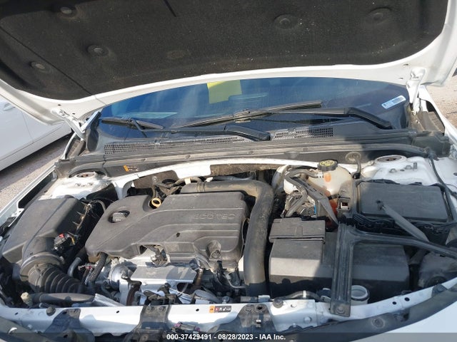 Chevrolet MALIBU LT 2018 1G1ZD5STXJF274412 Image 10
