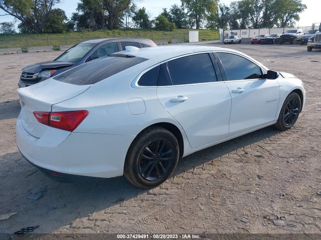 Chevrolet MALIBU LT 2018 1G1ZD5STXJF274412 Image 4