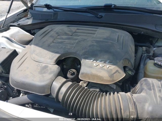 2C3CCABG1JH227591 Chrysler 300 300s