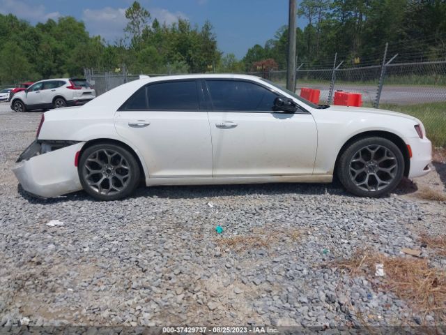 2C3CCABG1JH227591 Chrysler 300 300s