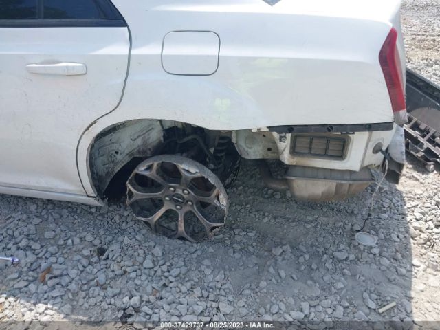 2C3CCABG1JH227591 Chrysler 300 300s