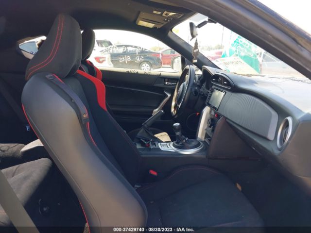 JF1ZNAA1XG8704083 Scion FR-S