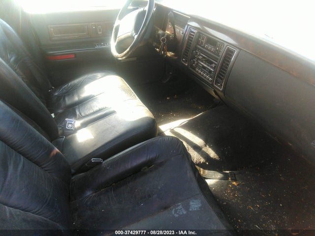 1994 CADILLAC FLEETWOOD BROUGHAM VIN: 1G6DW52P8RR725154