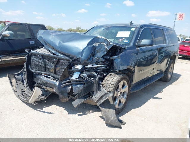 Chevrolet Suburban Lt 2020 1GNSKHKC2LR184745 Image 2