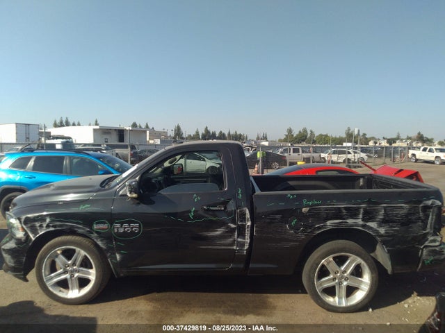 3C6JR6CT4HG745707 RAM 1500 Sport