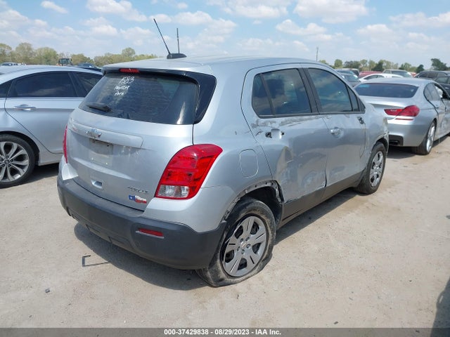 Chevrolet TRAX LS 2016 3GNCJKSB9GL272345 Image 4