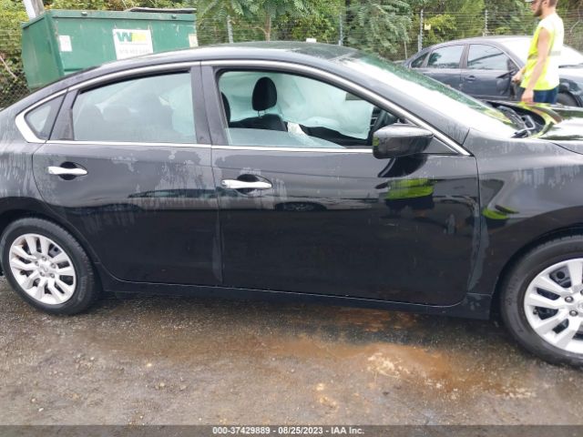 1N4AL3AP9HN345556 Nissan Altima 2.5 S