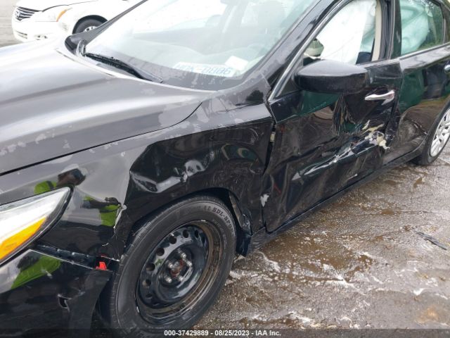 1N4AL3AP9HN345556 Nissan Altima 2.5 S