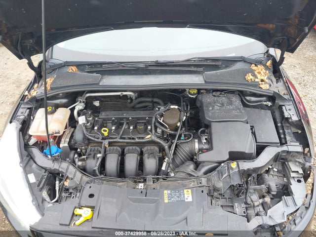 Ford FOCUS SE 2015 1FADP3K28FL232615 Image 17
