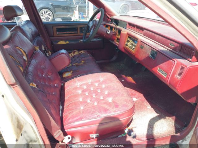 1988 CADILLAC FLEETWOOD 1G6CB5150J4345623 Photo 4