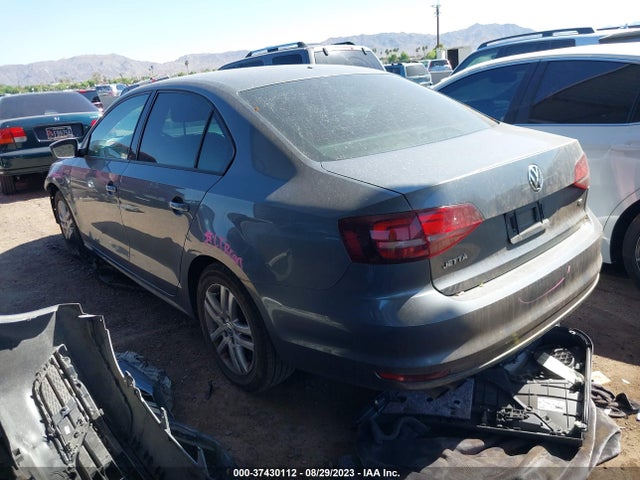 3VW167AJ1JM214901 Volkswagen Jetta 1.4t S