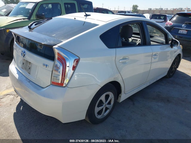 Toyota Prius Four 2015 JTDKN3DU8F0455440 Image 10