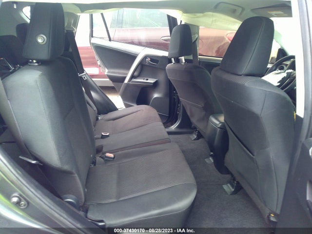 Toyota RAV4 LE 2017 JTMBFREV3HJ164817 Image 8