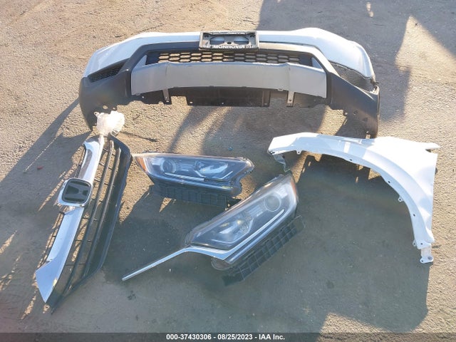 Honda CR-V LX 2019 2HKRW5H3XKH416385 Image 12