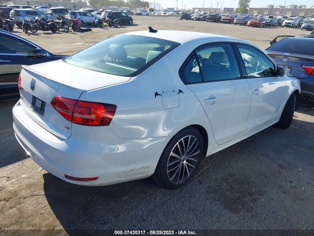 3VWD17AJ5FM220025 Volkswagen Jetta Sedan 1.8t Sport