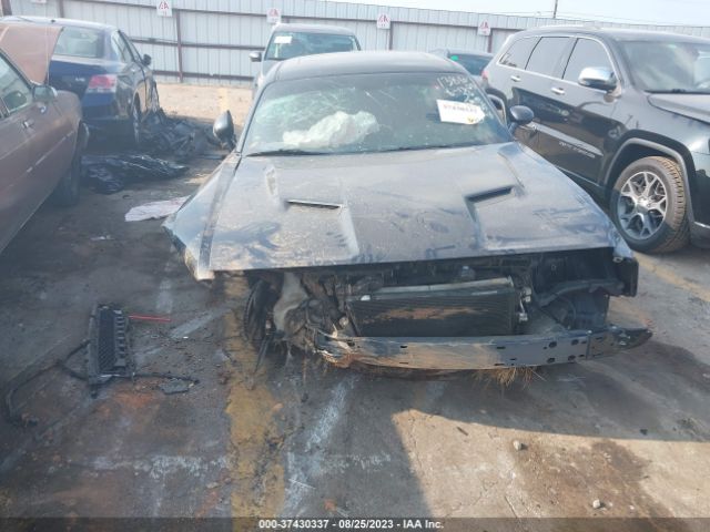2C3CDZAG8JH311386 Dodge Challenger Sxt Plus
