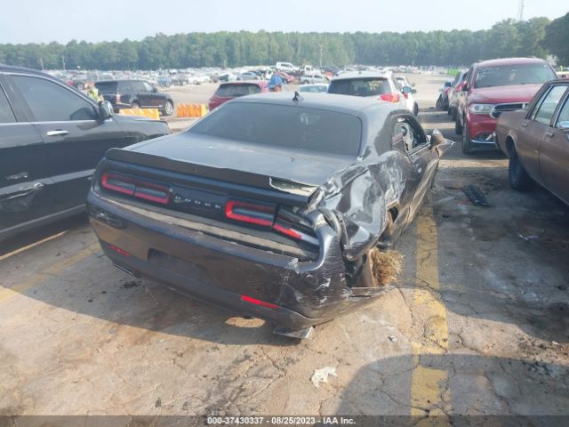 2C3CDZAG8JH311386 Dodge Challenger Sxt Plus