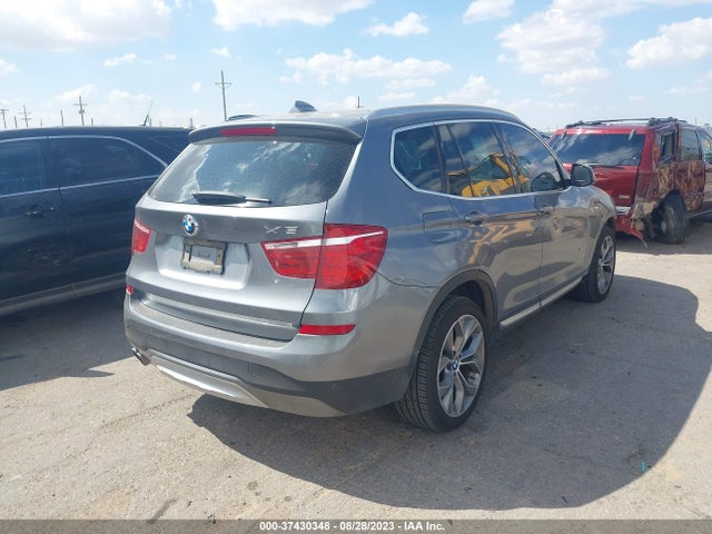 BMW X3 Xdrive28i 2016 5UXWX9C58G0D71811 Image 4