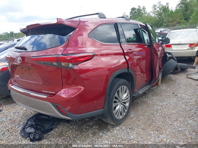 Toyota Highlander Platinum 2022 5TDFZRAH5NS120874 Image 4