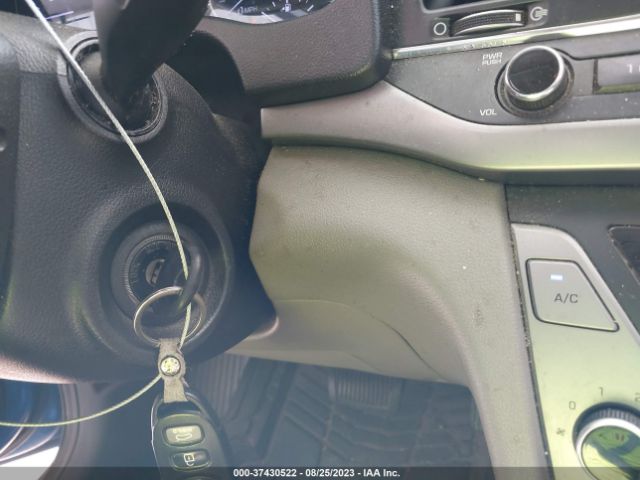 5NPD74LF6HH203218 Hyundai ELANTRA SE