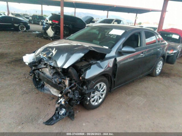 3KPF24AD8ME394129 KIA FORTE FE